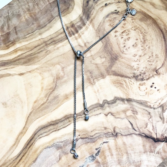 Express silver cubic zirconia dainty bracelet - Picture 2 of 3